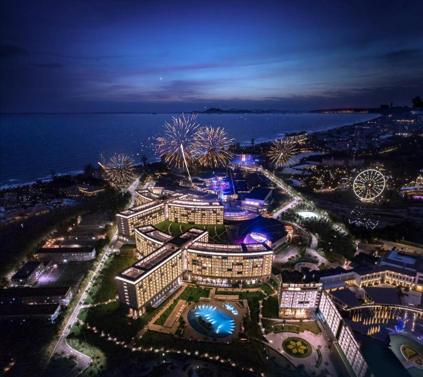 Vinoasis Phu Quoc Hotel Biên Hòa Buitenkant foto