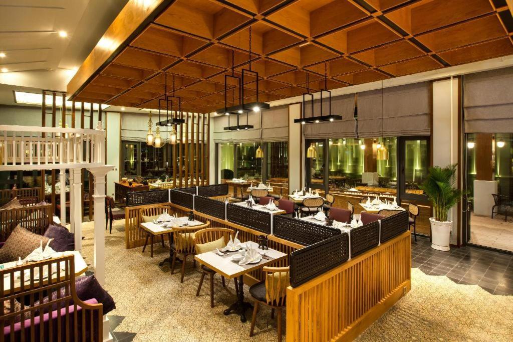 Vinoasis Phu Quoc Hotel Biên Hòa Buitenkant foto
